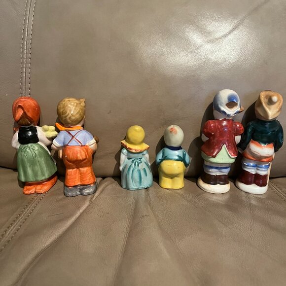 Vintage 3 Sets of dutch boy and girl  hummel like Japan salt and pepper shakers - Picture 3 of 4